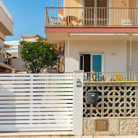 Casa Sul Lungomare Donnalucata (Sicily)